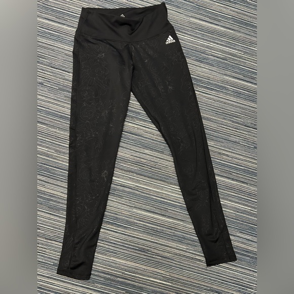 Adidas Small Climawarm Black Floral Embossed Winter Tights - Picture 4 of 8